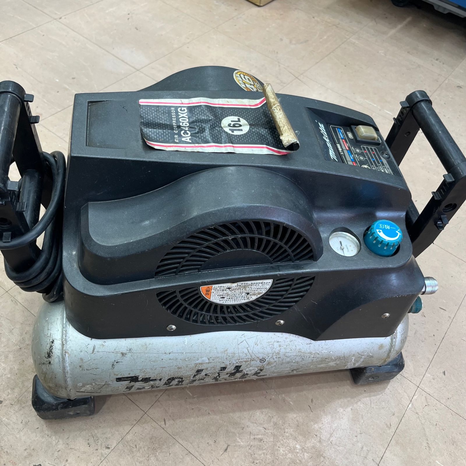☆マキタ(makita) 高圧専用エアコンプレッサー AC460XGH ネジ山 カバー 