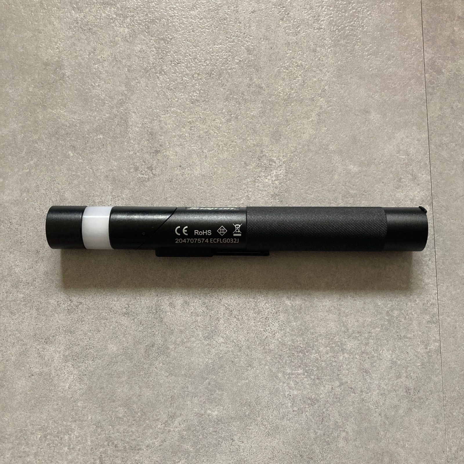 Snap-on スナップオン ECFLG032J 充電式 ベント ヘッド フラッシュ LED 調光 ライト 作業灯