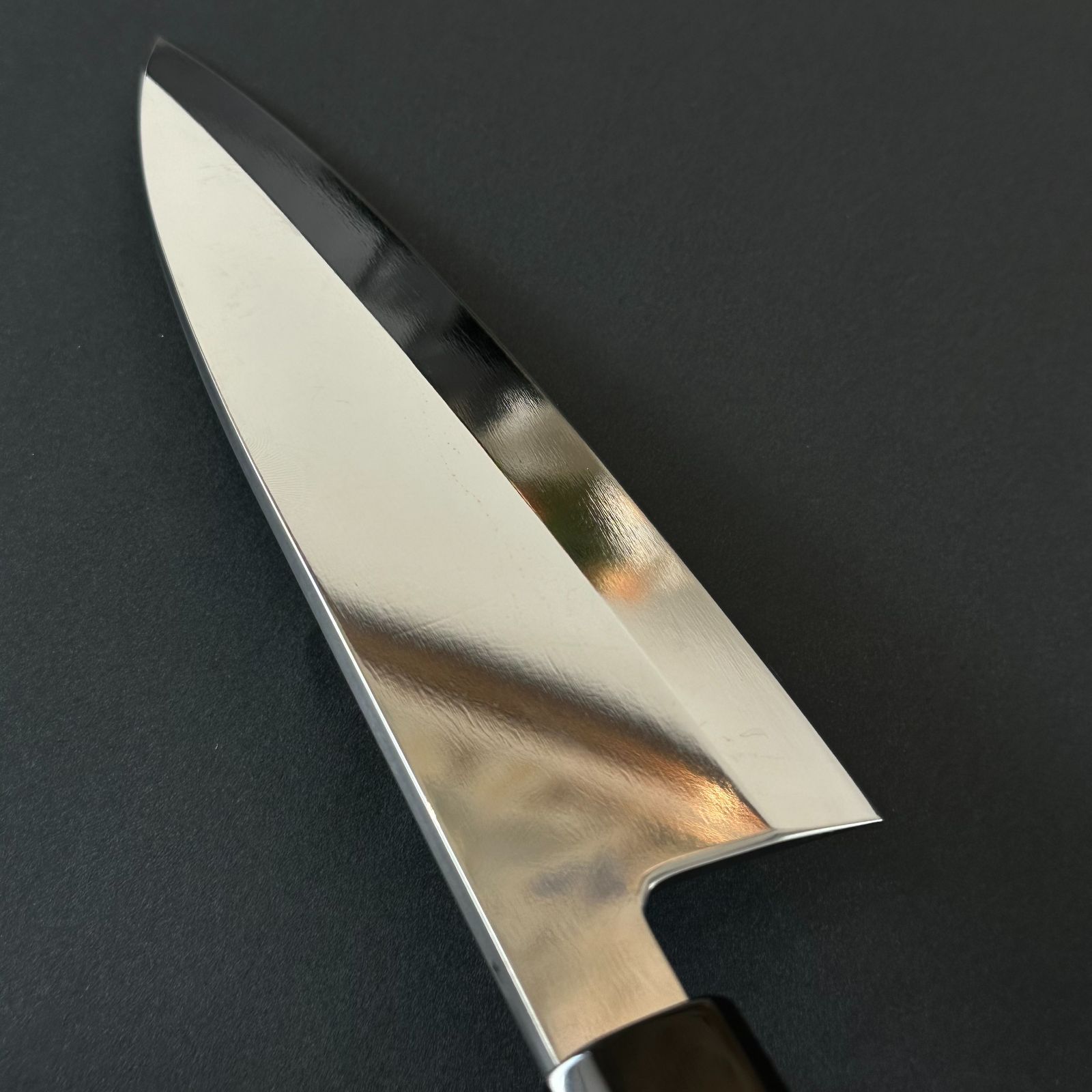 最高級 VG10号本焼出刃包丁180mm 鏡面仕上げ 黒檀柄八角柄 メルカリ - 調理器具