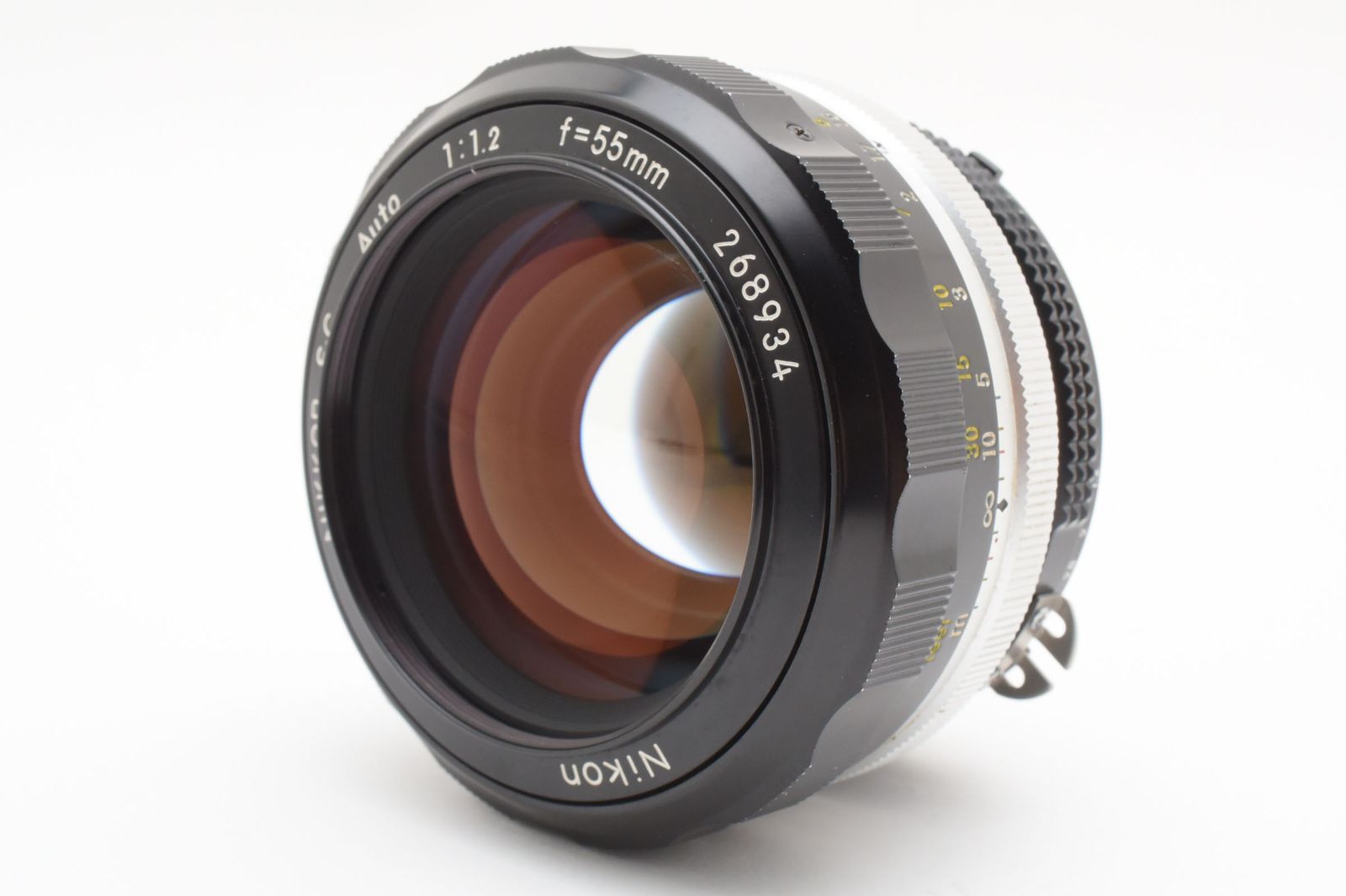 NIKON