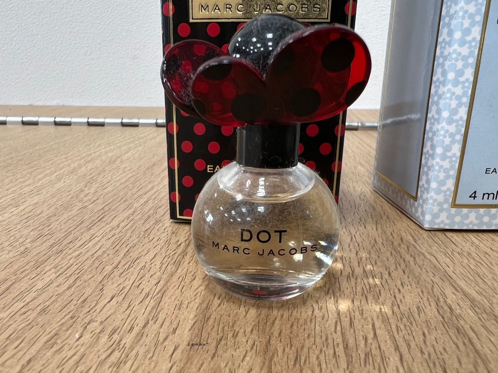 新品未使用 マーク ジェイコブス ミニボトル香水セット 【公式通販】