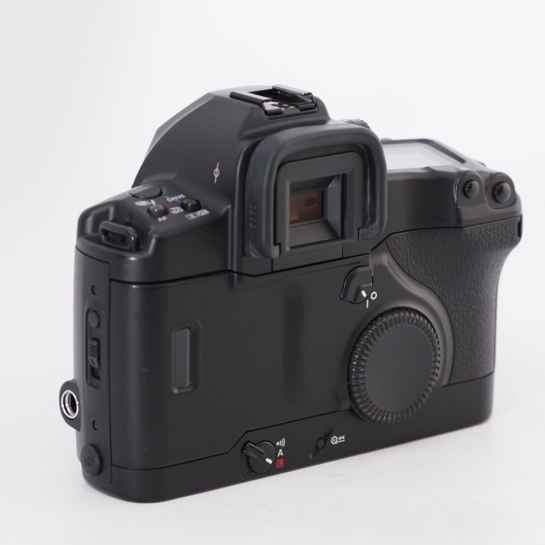 美品　Canon キヤノン EOS3 AFフィルム一眼レフ （ボディのみ） Canon キヤノン EOS-3 ボディ AFフィルム一眼レフ EOS3 # 8717