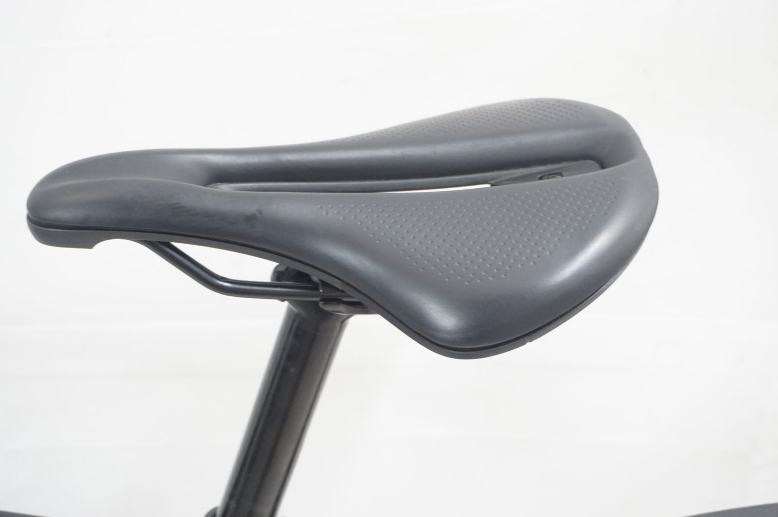 TREK 「トレック」 EMONDA ALR5 DISC 2023年モデル ロードバイク