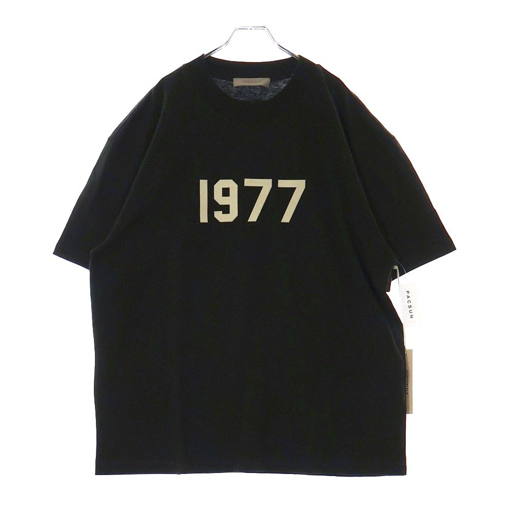 Fear of God Essentials★レディースTシャツ★ 1977 T-shirt Fear of God Essentials Women's 1977 T-shirt Wheat - SS22 - GB