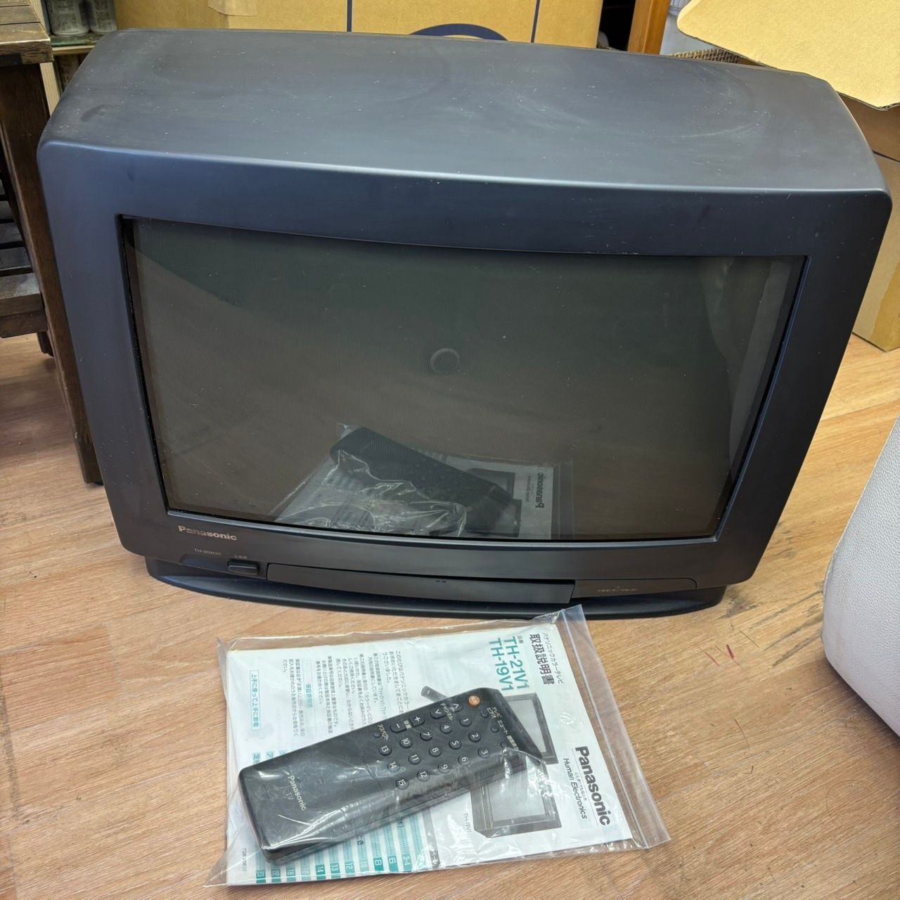 163 Panasonic パナソニック ブラウン管テレビ TH-20W20