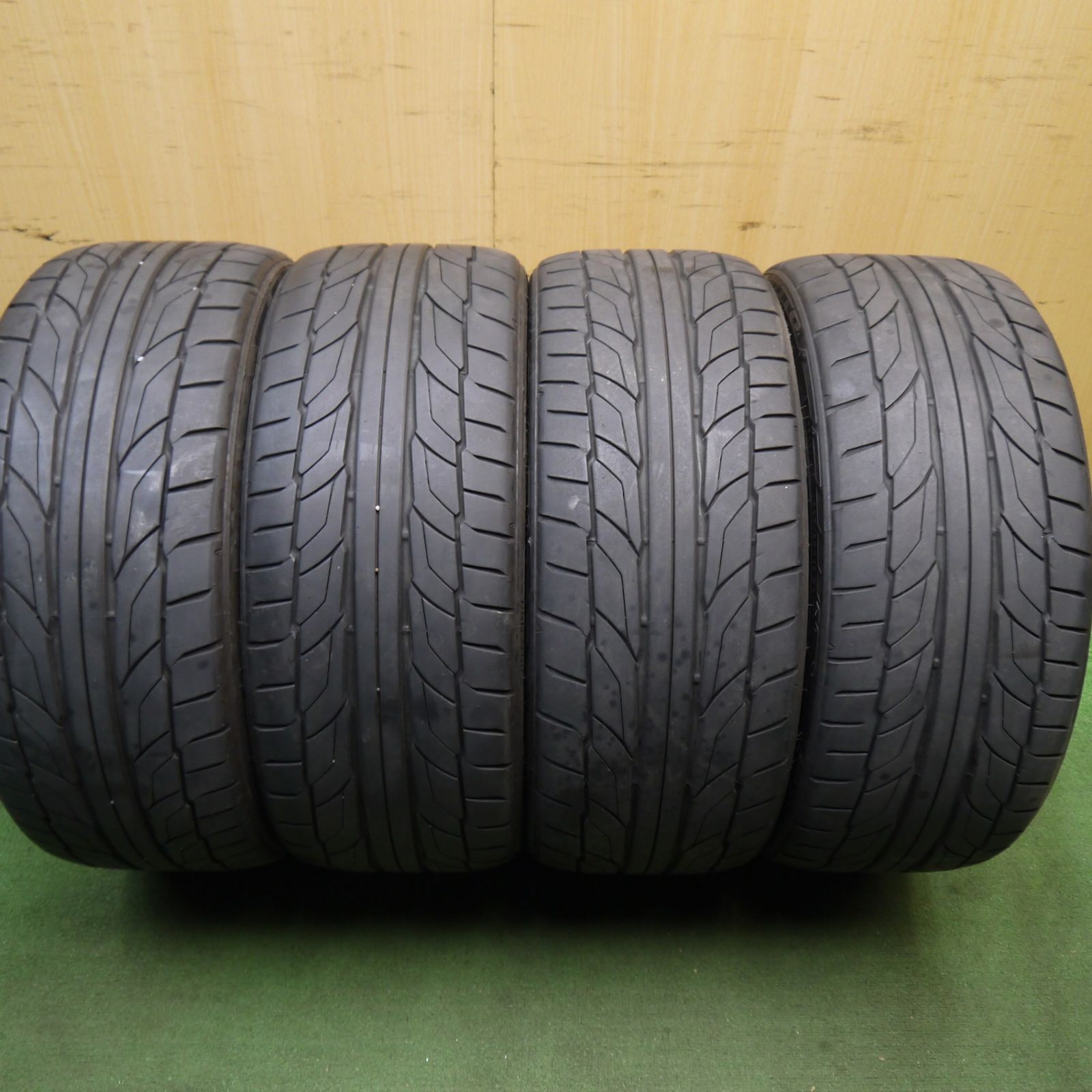 4本価格 22年 SSR Blikker 01F 225 35R19 ニットー NT555 G2 19インチ ブリッカー PCD114.3 5H 5100302Hノ FFCRYSTALESIA_COM