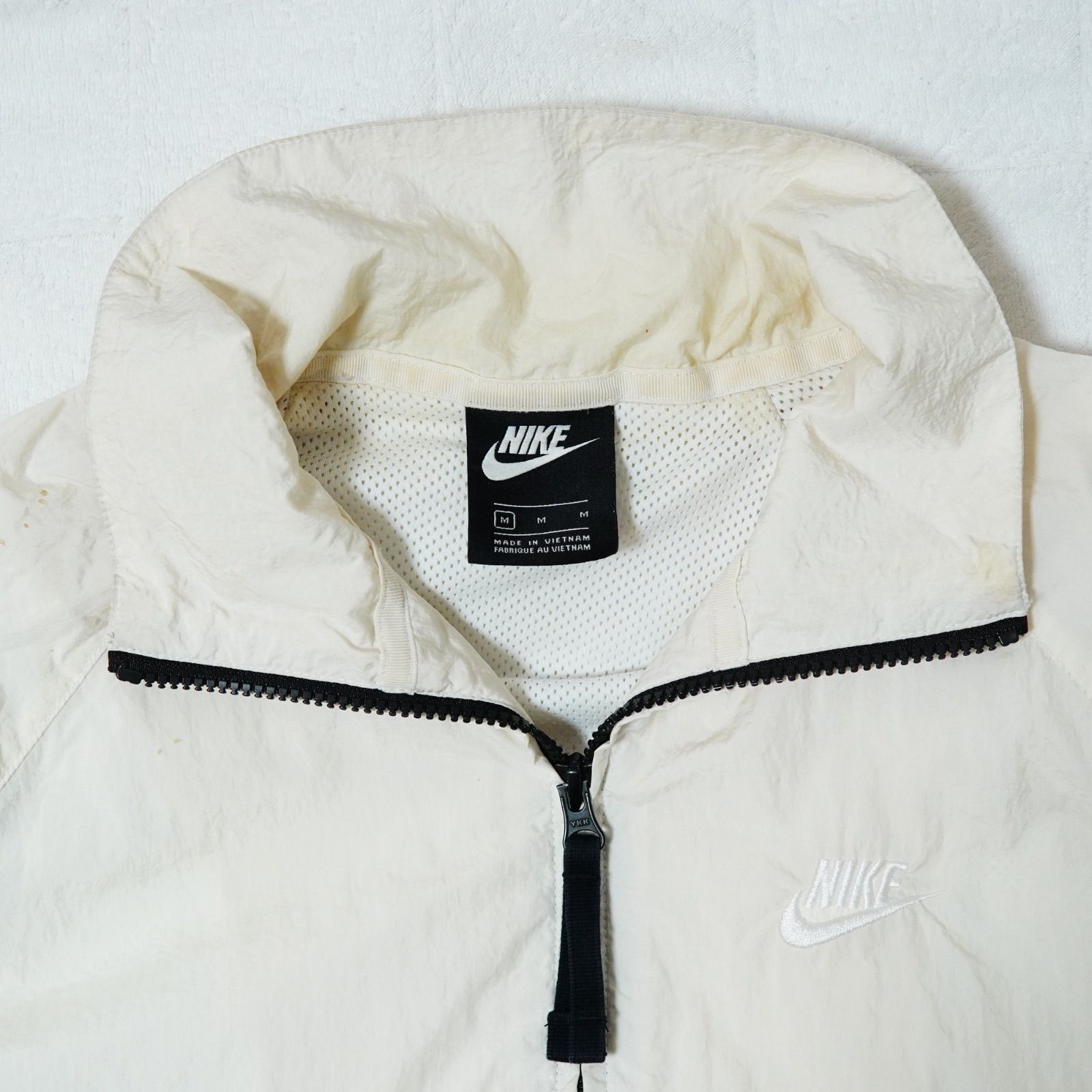 ナイキ NIKE ナイロンジャケット L 相当 (表記M) クリーム色 00s ロゴ