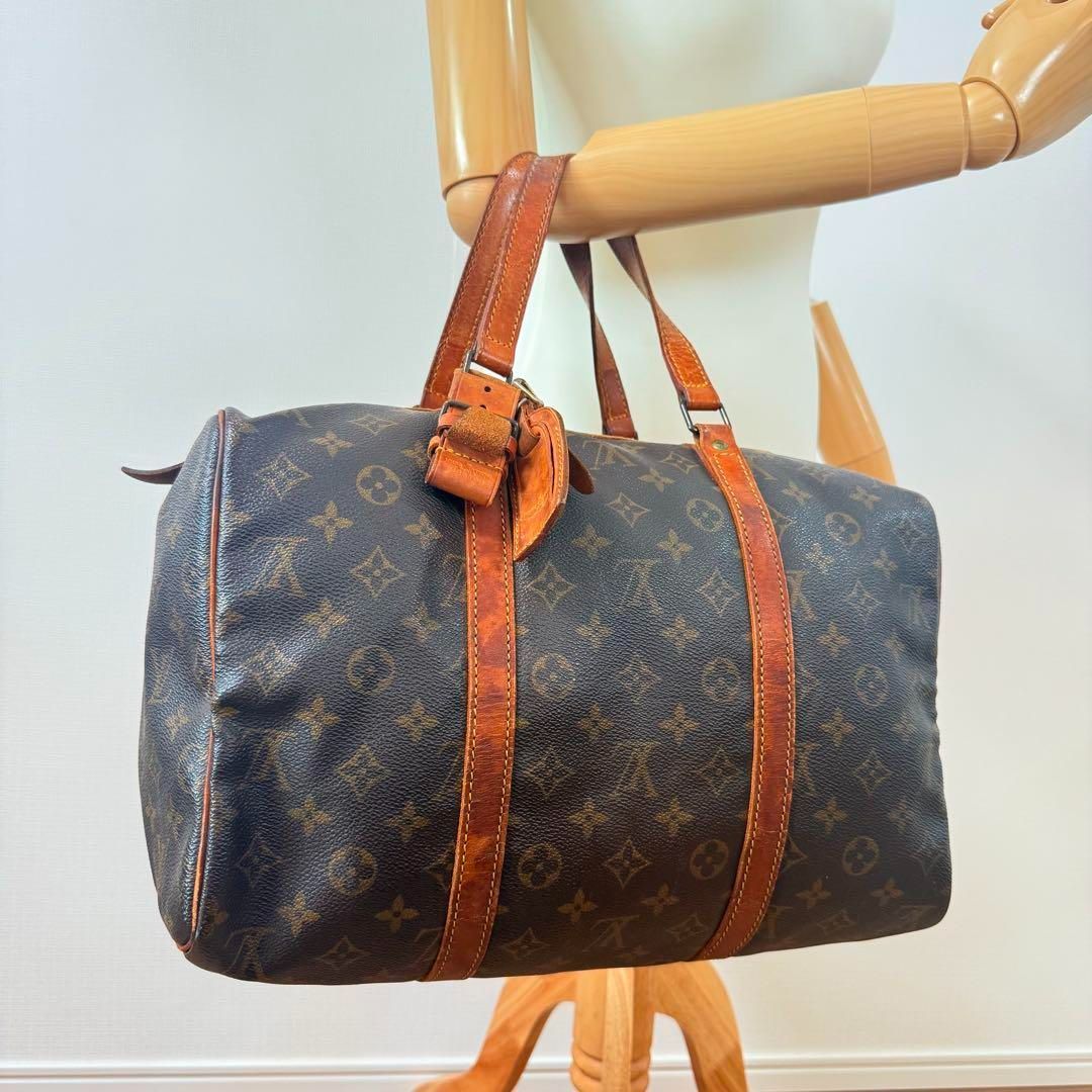 VUITTON