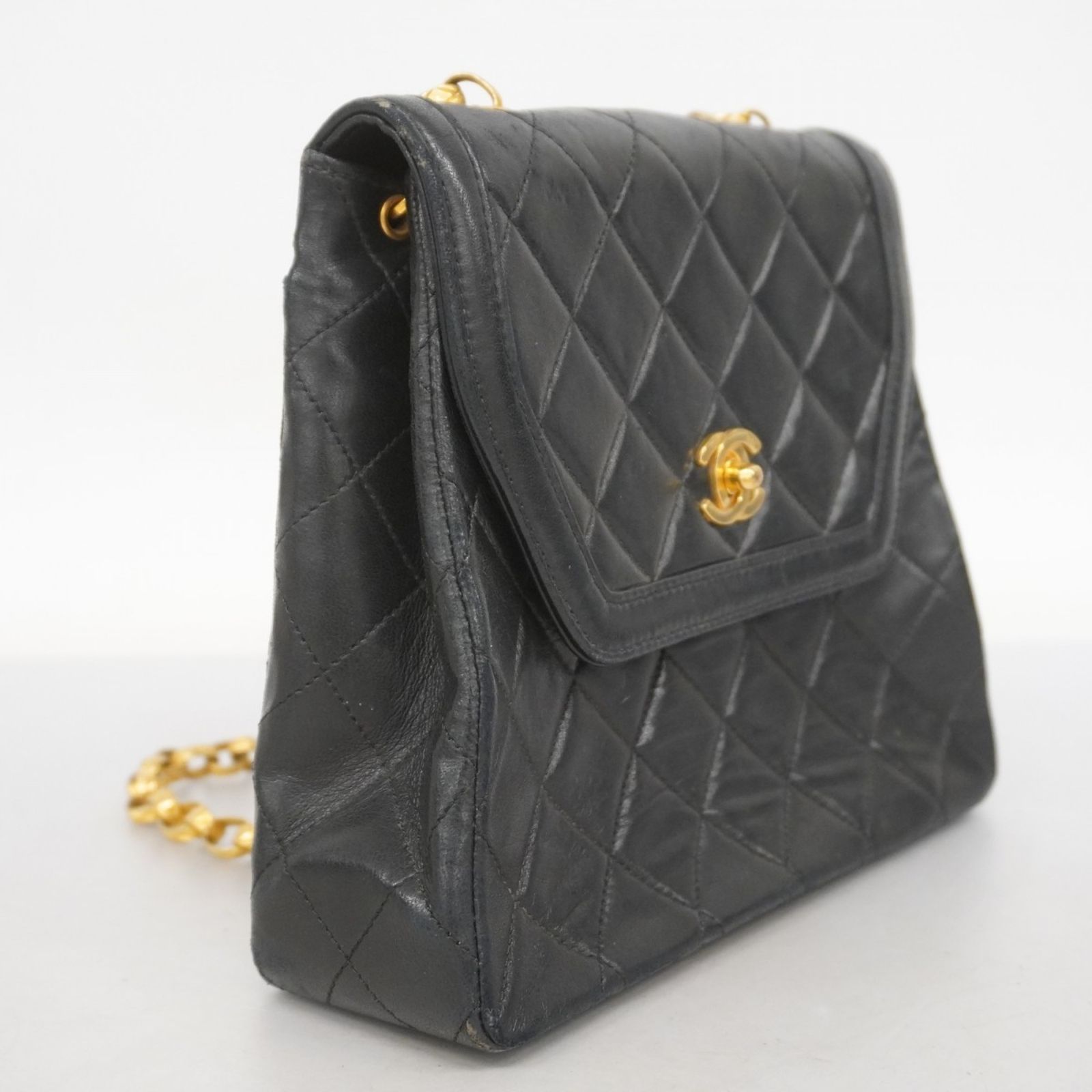 シャネル マトラッセ ラムスキン ショルダーバッグ シャネル(Chanel) シャネル ショルダーバッグ マトラッセ