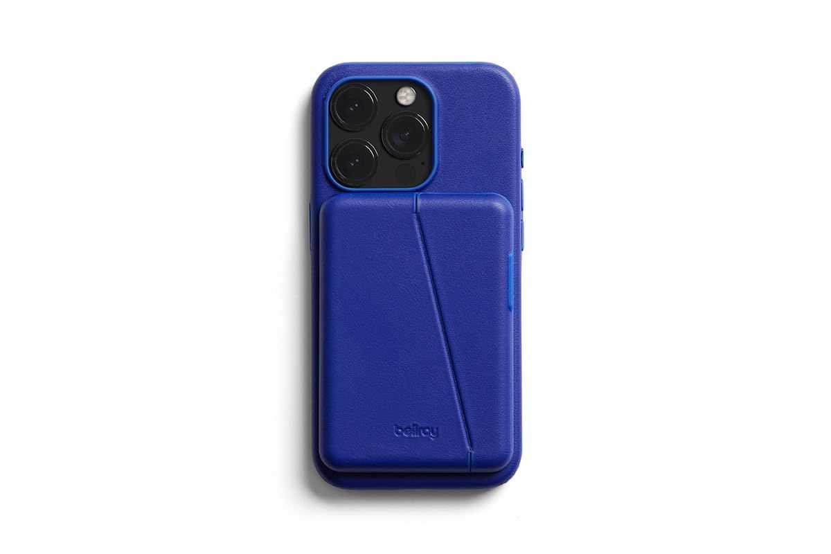【新着商品】Bellroy Mod Phone Case + Wallet iPhone 15 Pro用 薄型のiPhoneレザーケース スマホウォレット - Cobalt