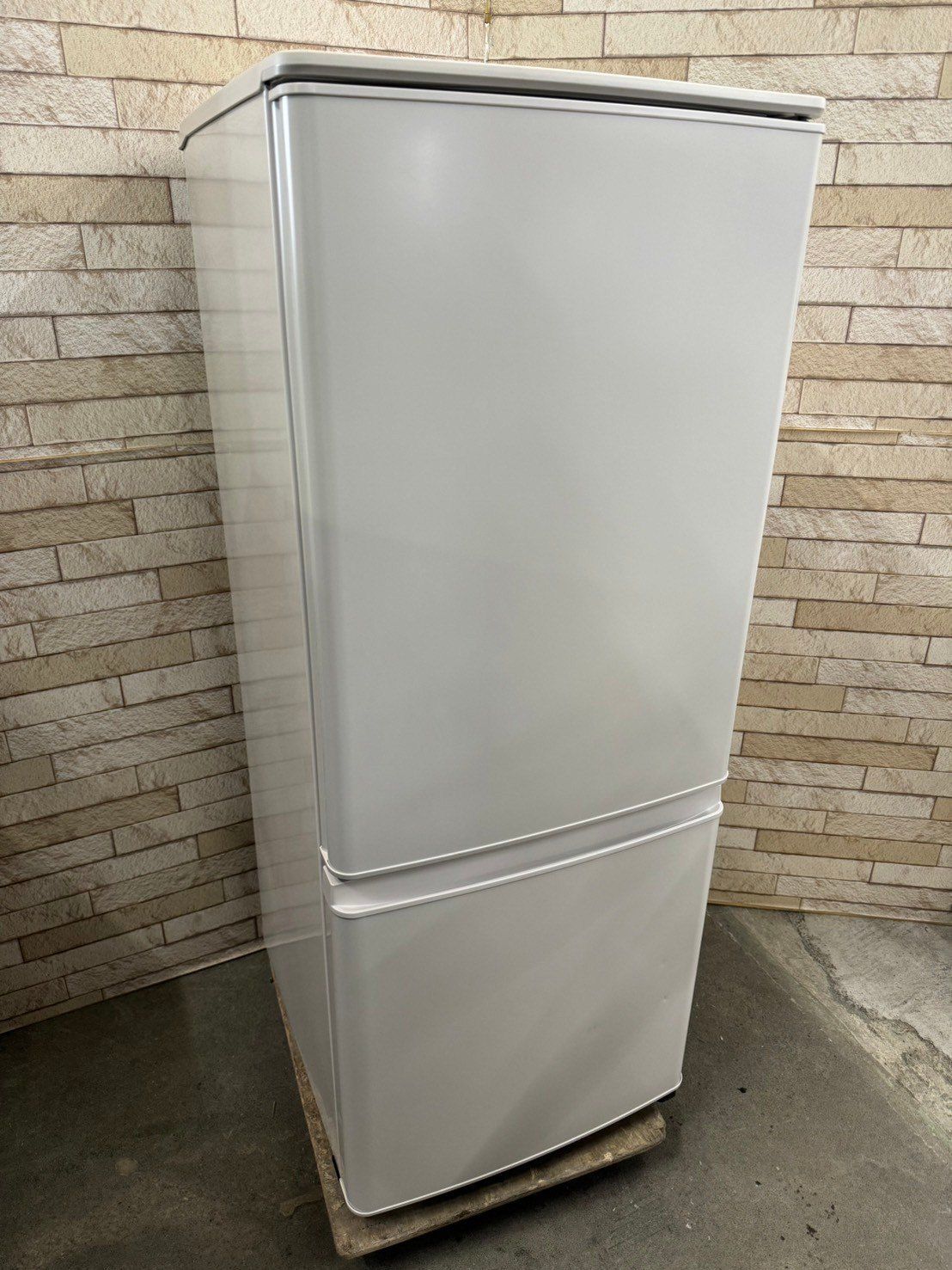 三菱大型冷凍冷蔵庫 6ドア 517L MR-WX52C-BR 三菱大型冷凍冷蔵庫 6ドア