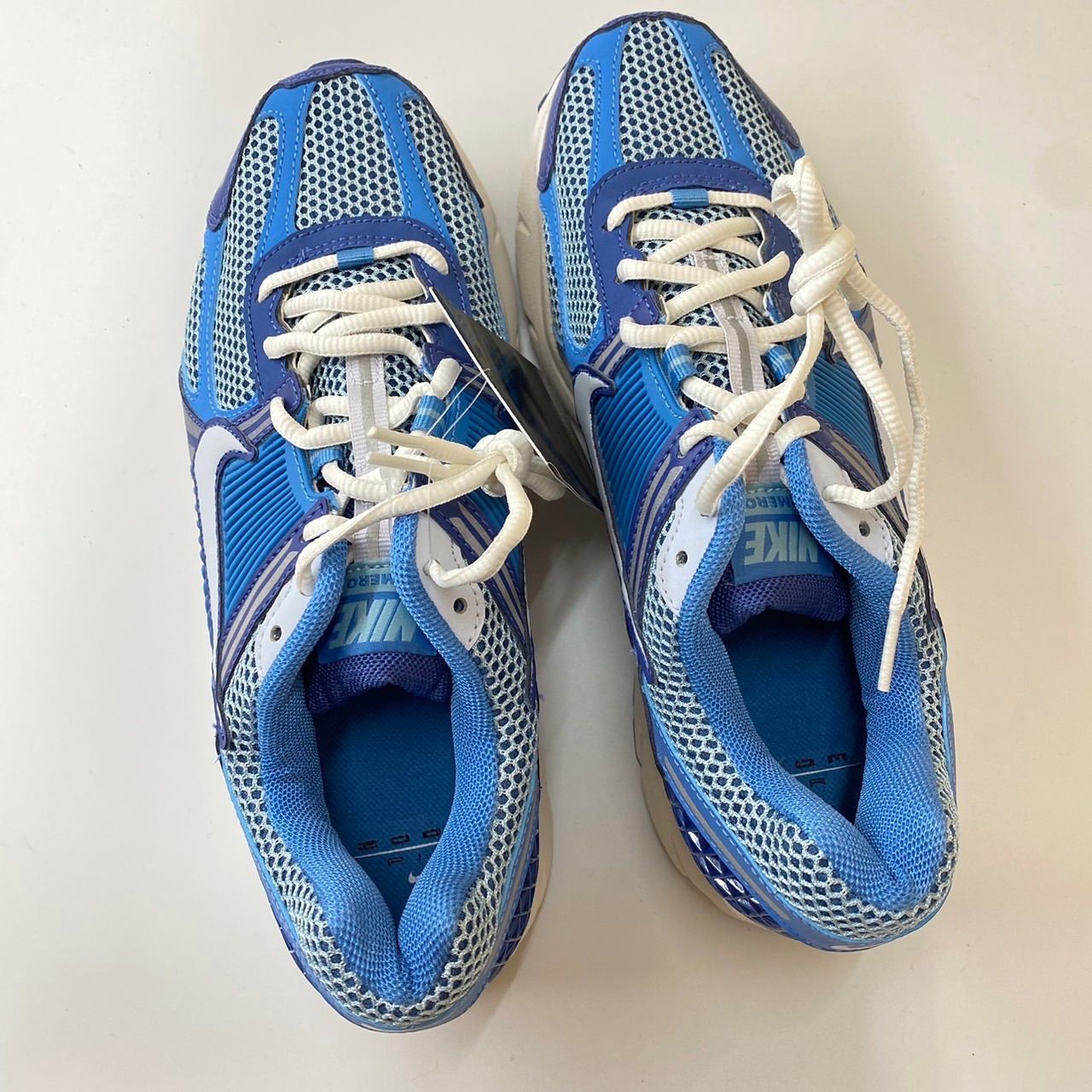 NIKE ZOOM VOMERO 5 - FB9149-400 青 26cm - メルカリ