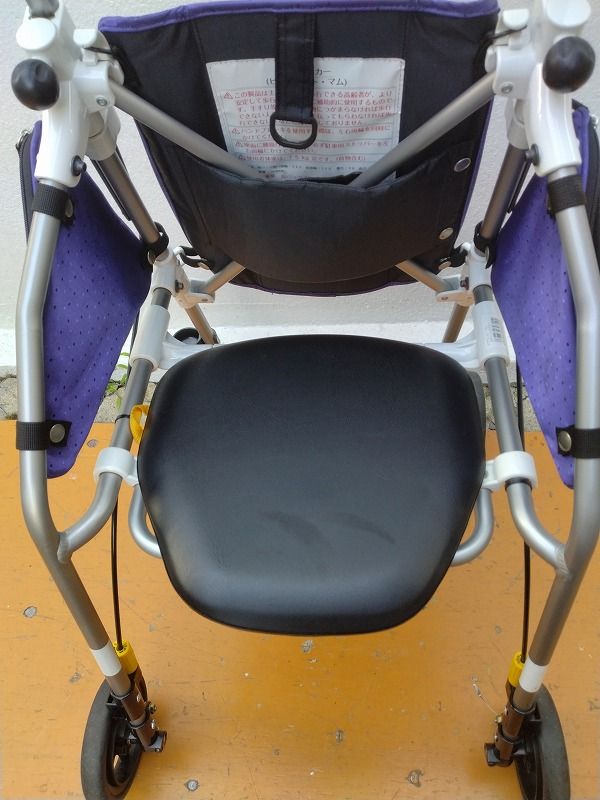 歩行車 : ウィズワン ピウプレストマム KM-25-0612-11 一部地域を除き