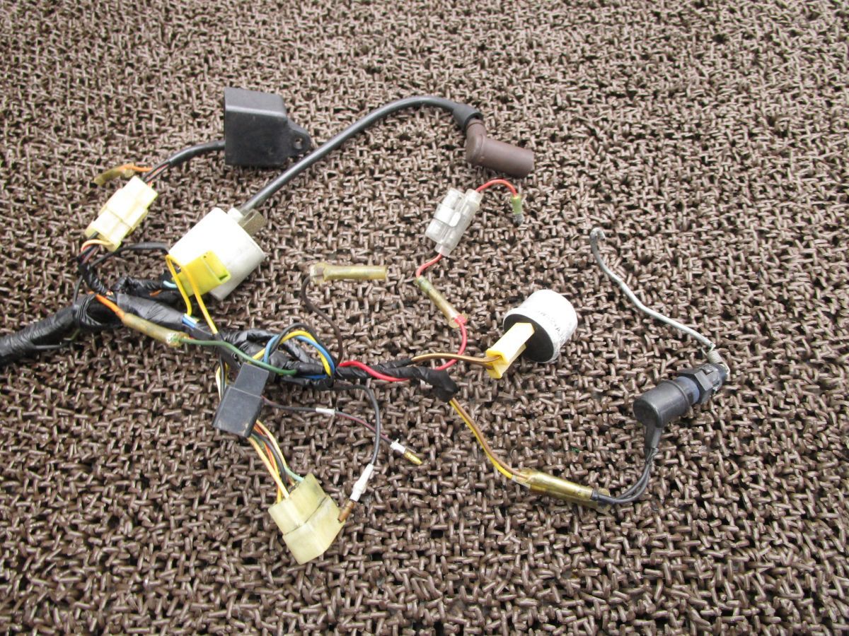 メインハーネス