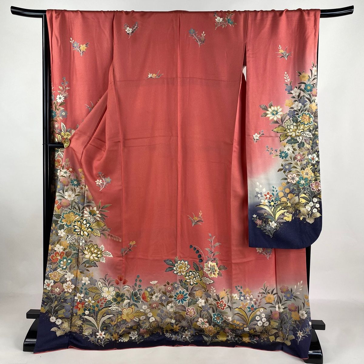 振袖 身丈173.5cm 裄丈70cm L 袷 草花 金通し 金彩 サーモンピンク 正絹 名品