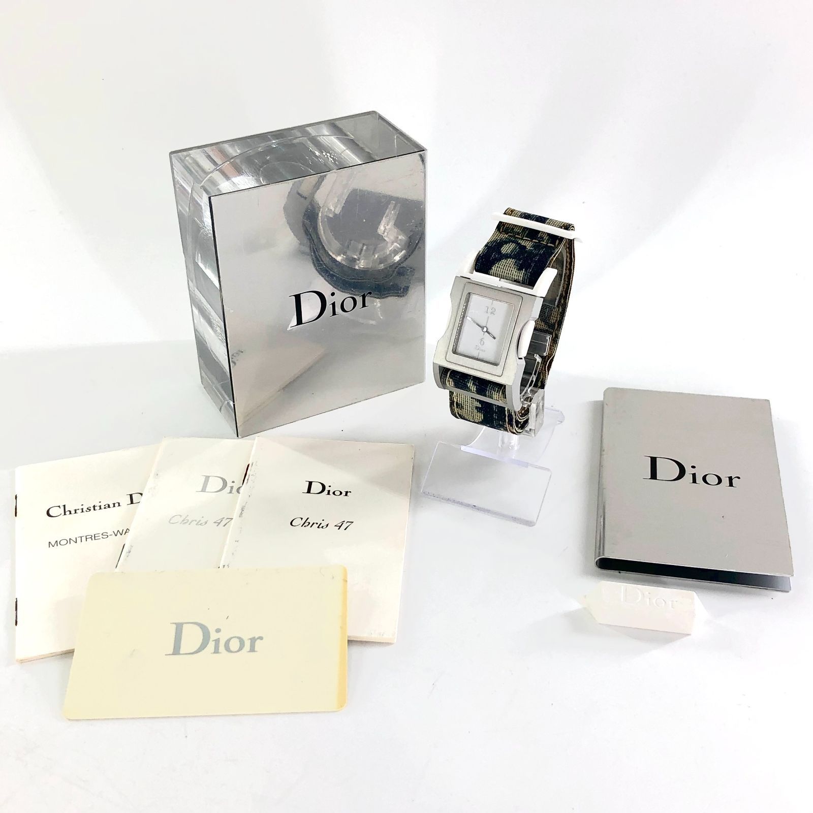 Christian Dior クリスチャン ディオール クリス D100-322 QZ/革 白文字盤 稼働品 レディース腕時計 箱 Gカード 説明書【ND-723】