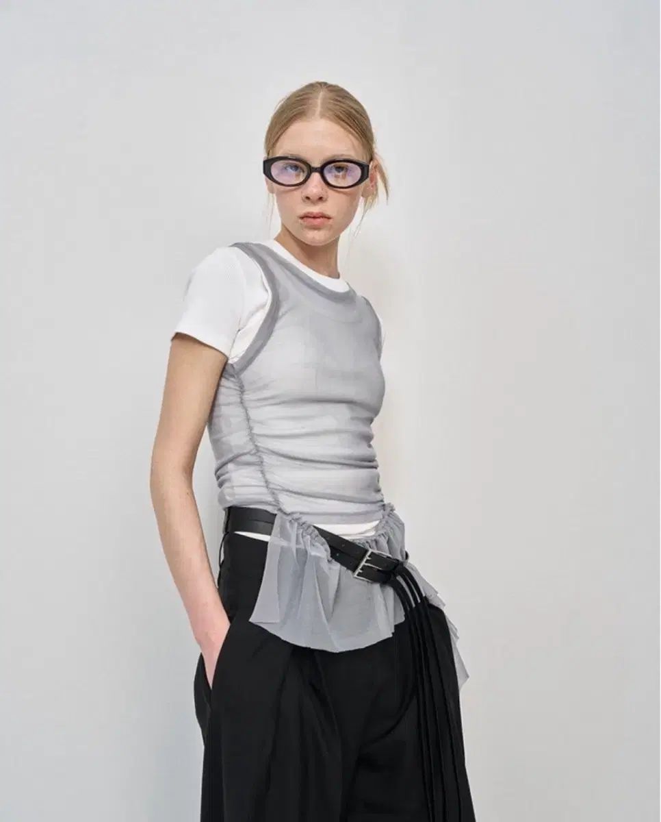 lcdc レイヤード メッシュ フリル トップス カットアウト