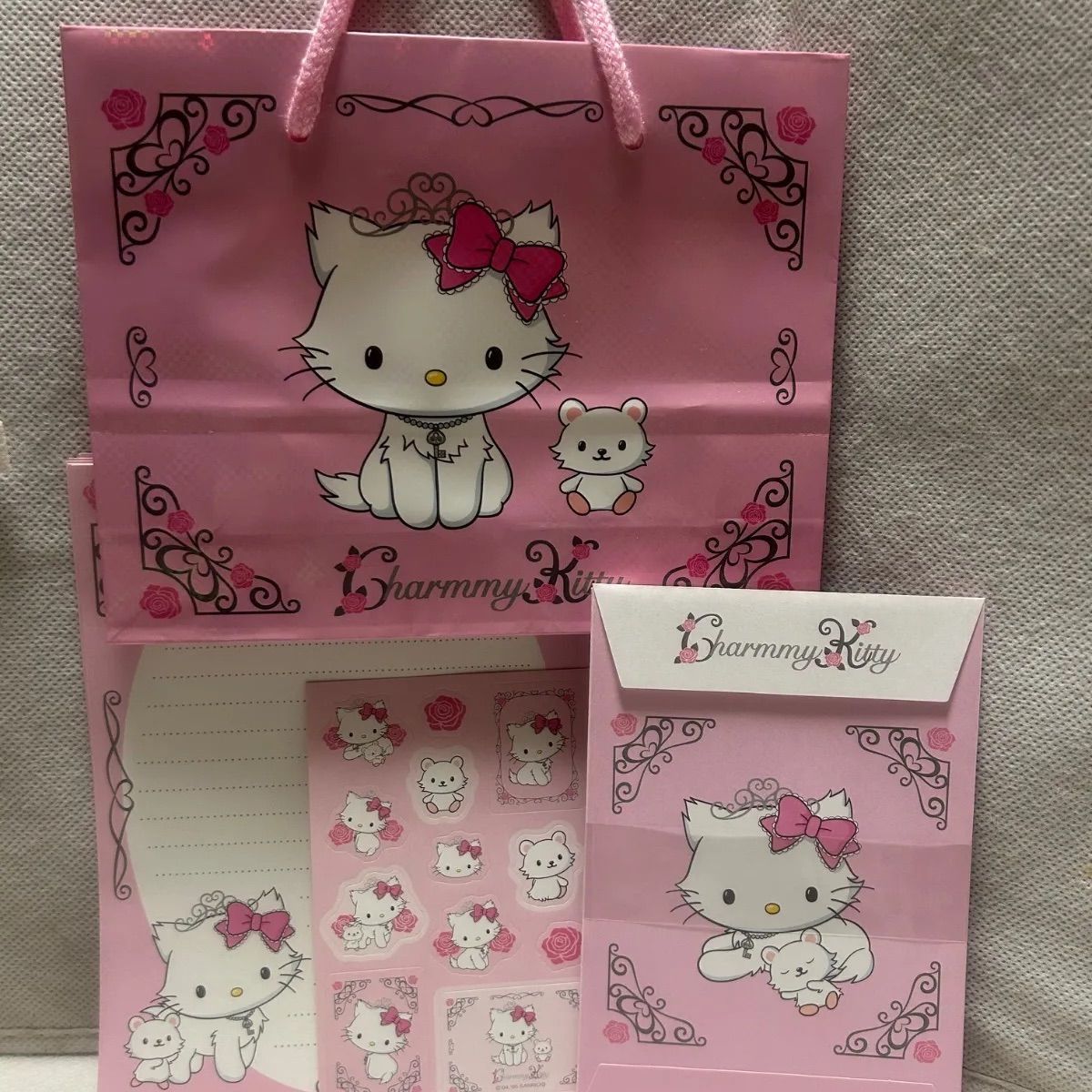 Charmmy kitty レターセット ギフトバッグ& シール付き - メルカリ
