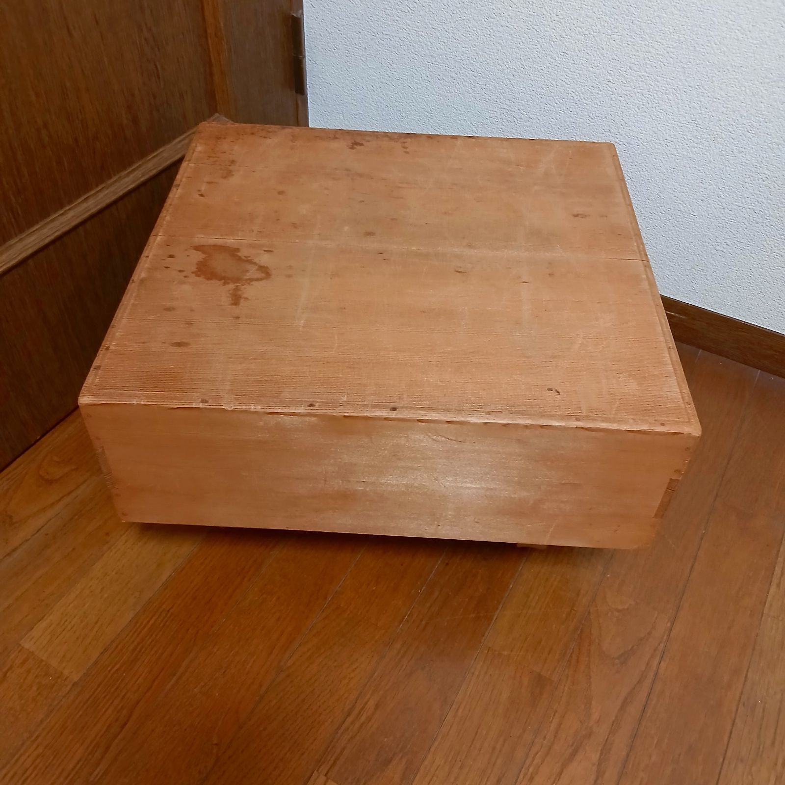 赤樫(あかがし)碁盤 真天地柾目 4.6寸 カバーなし 国産本榧足付碁盤 5