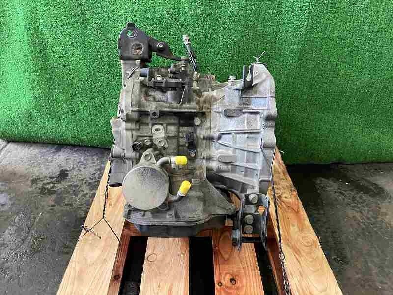 【ポイント還元率３％】 iQ KGJ10 オートマミッション ATミッション 100X 30400-74011 8R3