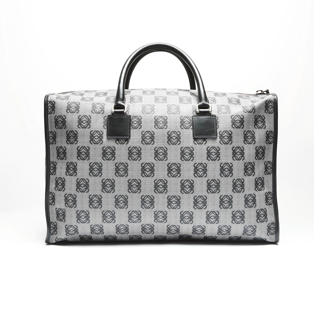 ボストンバッグ