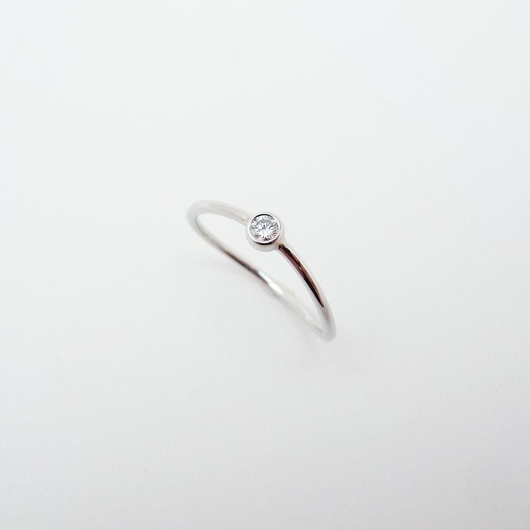 ティファニー シングルロウ リング pt950 7.5号 現行品