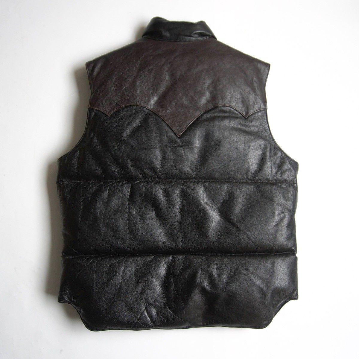海坊主　レインボーカントリー　レザーダウンベスト黒　　　サイズXL ビッグサイズXL】RAINBOW COUNTRY【レザー ダウンベスト】ブラック