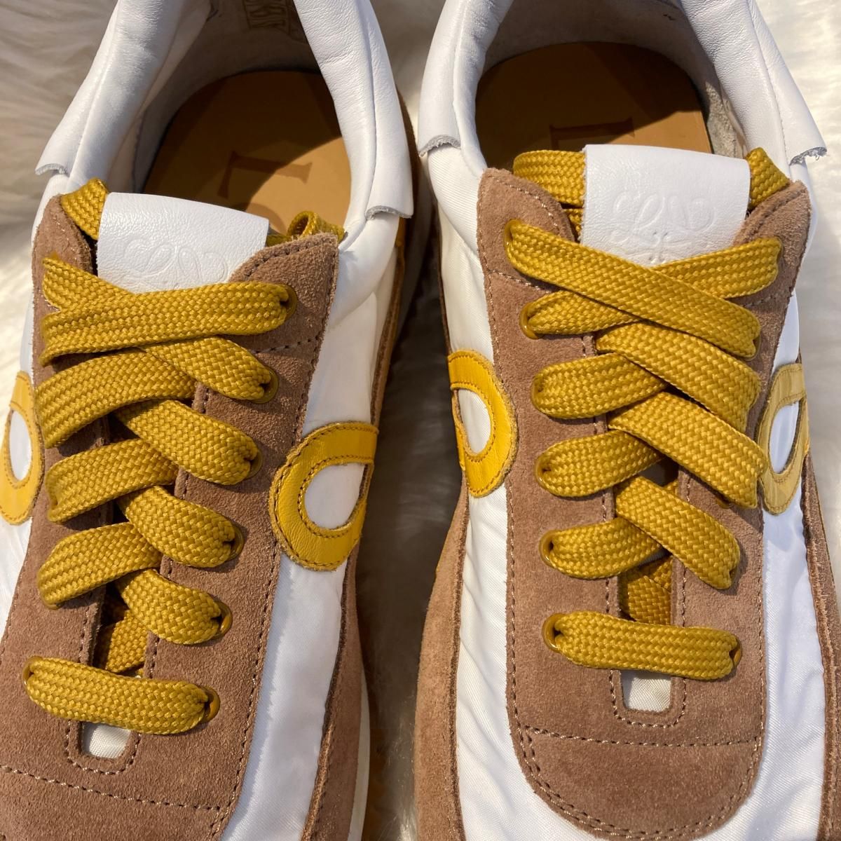 ★送料関税込★LOEWE ロエベ フローランナー スエードスニーカー 楽天市場】LOEWE ロエベ スニーカー FLOW RUNNER フローランナー