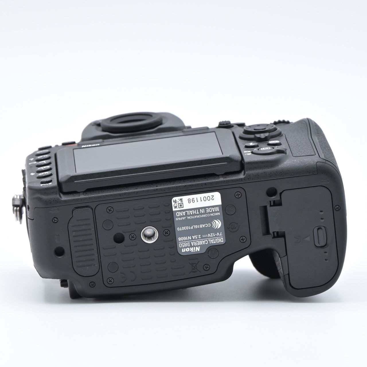 Nikon D850 ボディ ショット数42回
