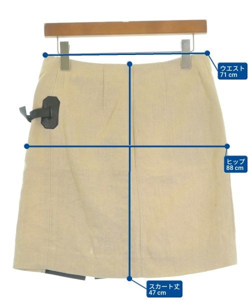 ひざ丈スカート