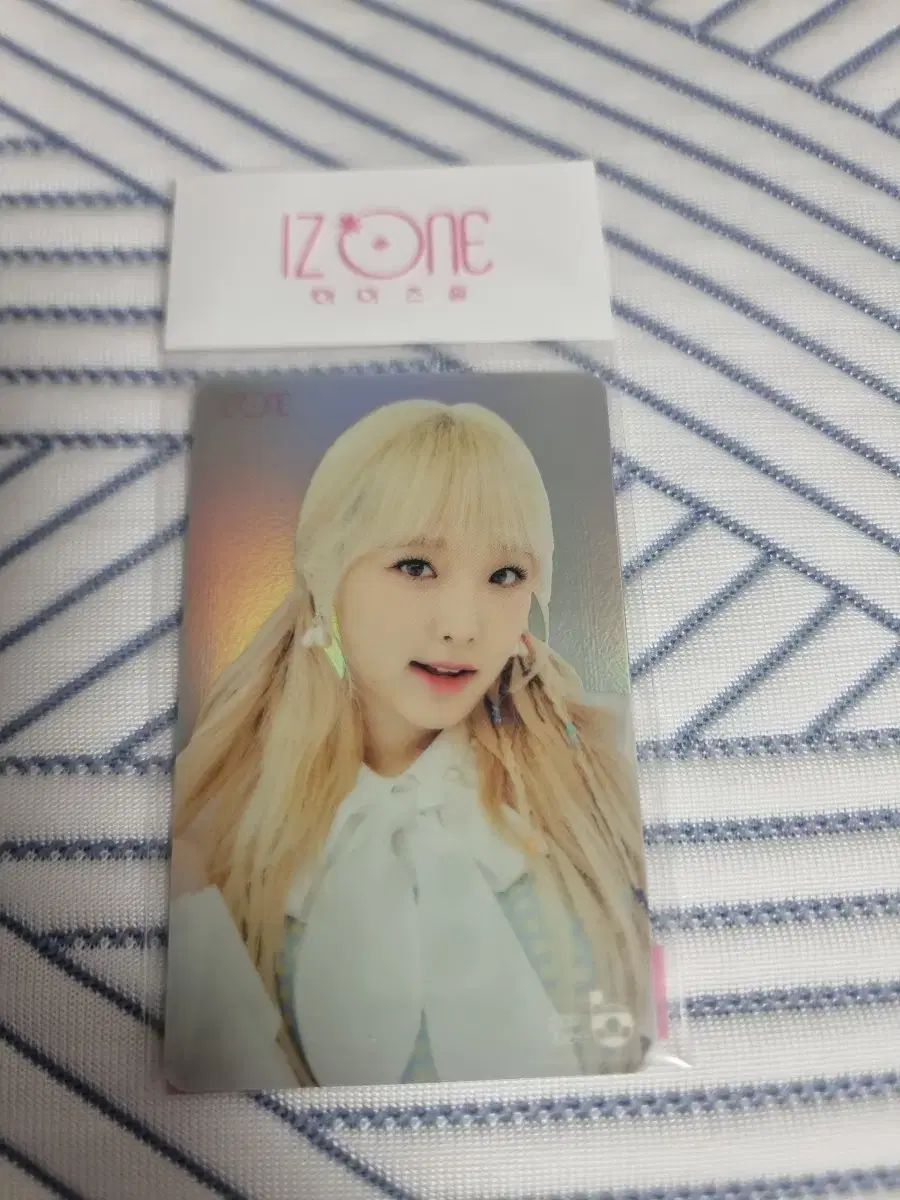 IZ*ONE(アイズワン) チェ・イェナ(YENA) 交通カード 未開封 IZ