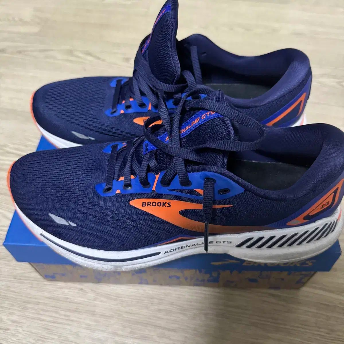 BROOKS ブルックス ランニングシューズ アドレナリン GTS 23 280