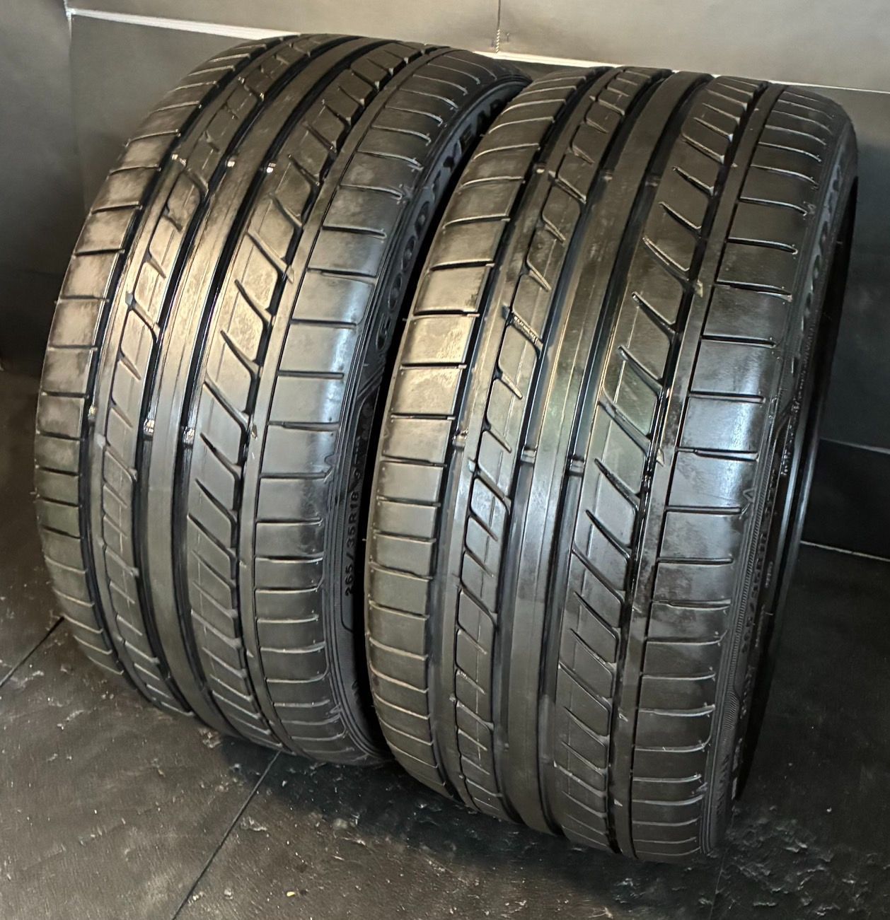 製 約9.5分山 グッドイヤー GOODYEAR イーグル EAGLE LS EXE 265 35R18 2本 h_333