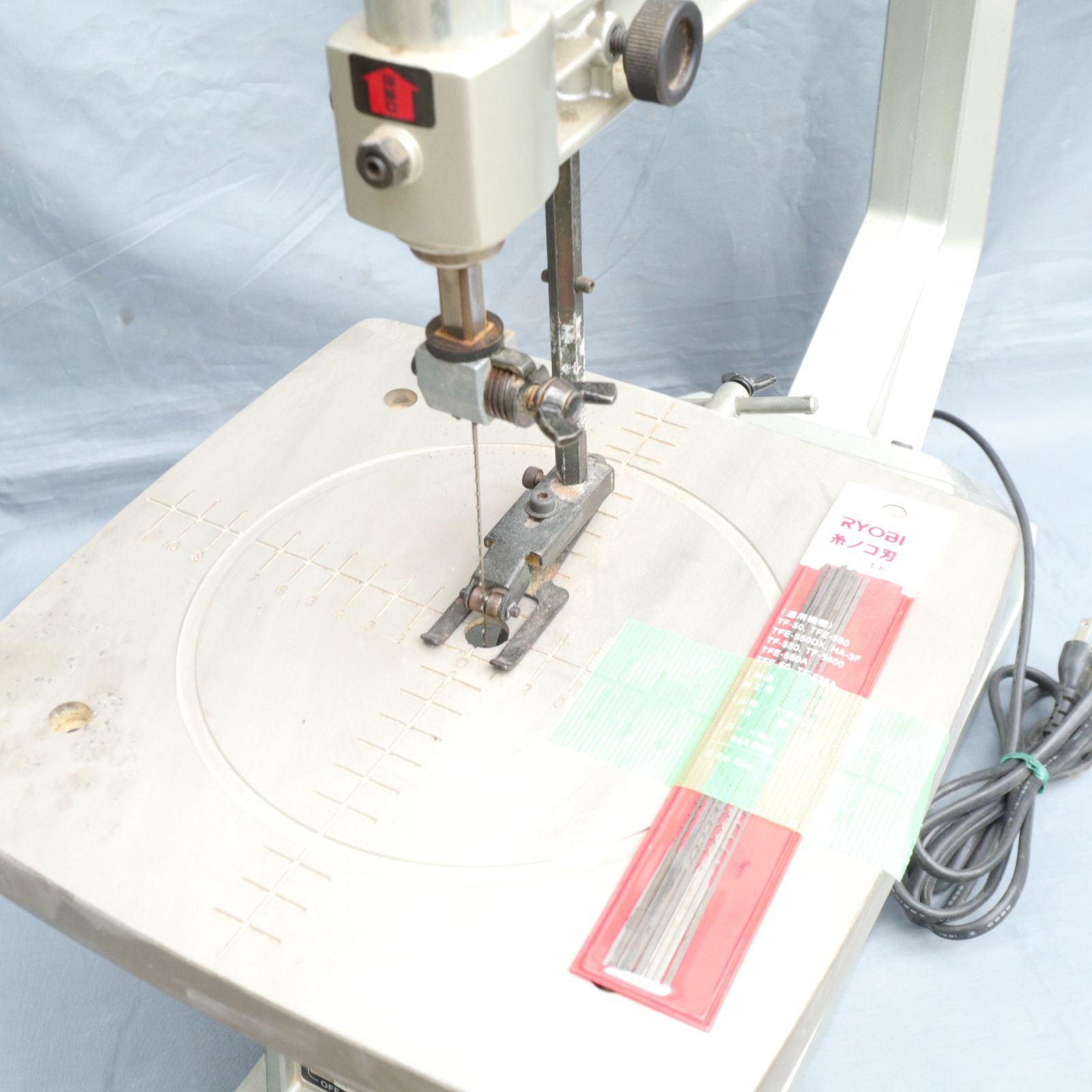 TF-50 卓上糸ノコ機
