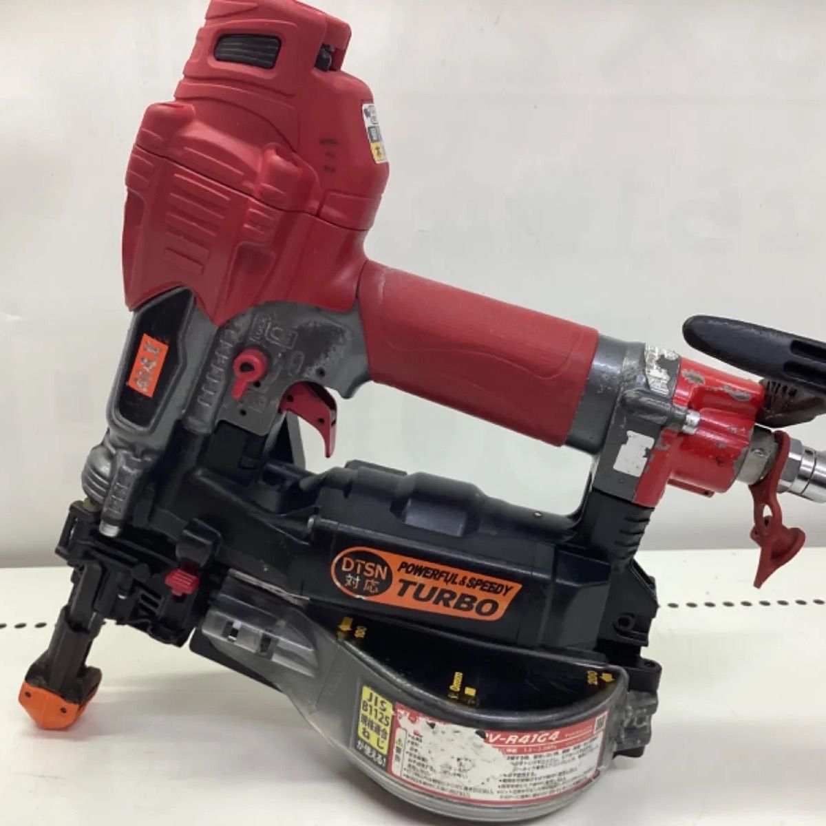 ☆MAX HV-R41G4 高圧 ターボドライバ ねじ打ち機 ▽中古MAX マックス