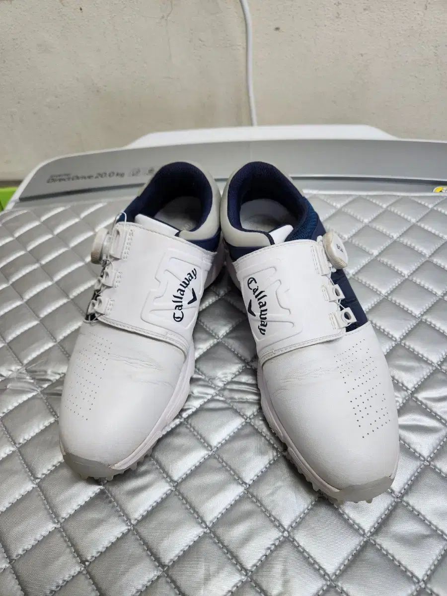 キャロウェイゴルフシューズ　２３．5cm 楽天市場】キャロウェイ ゴルフシューズ（靴サイズ（cm）23.5