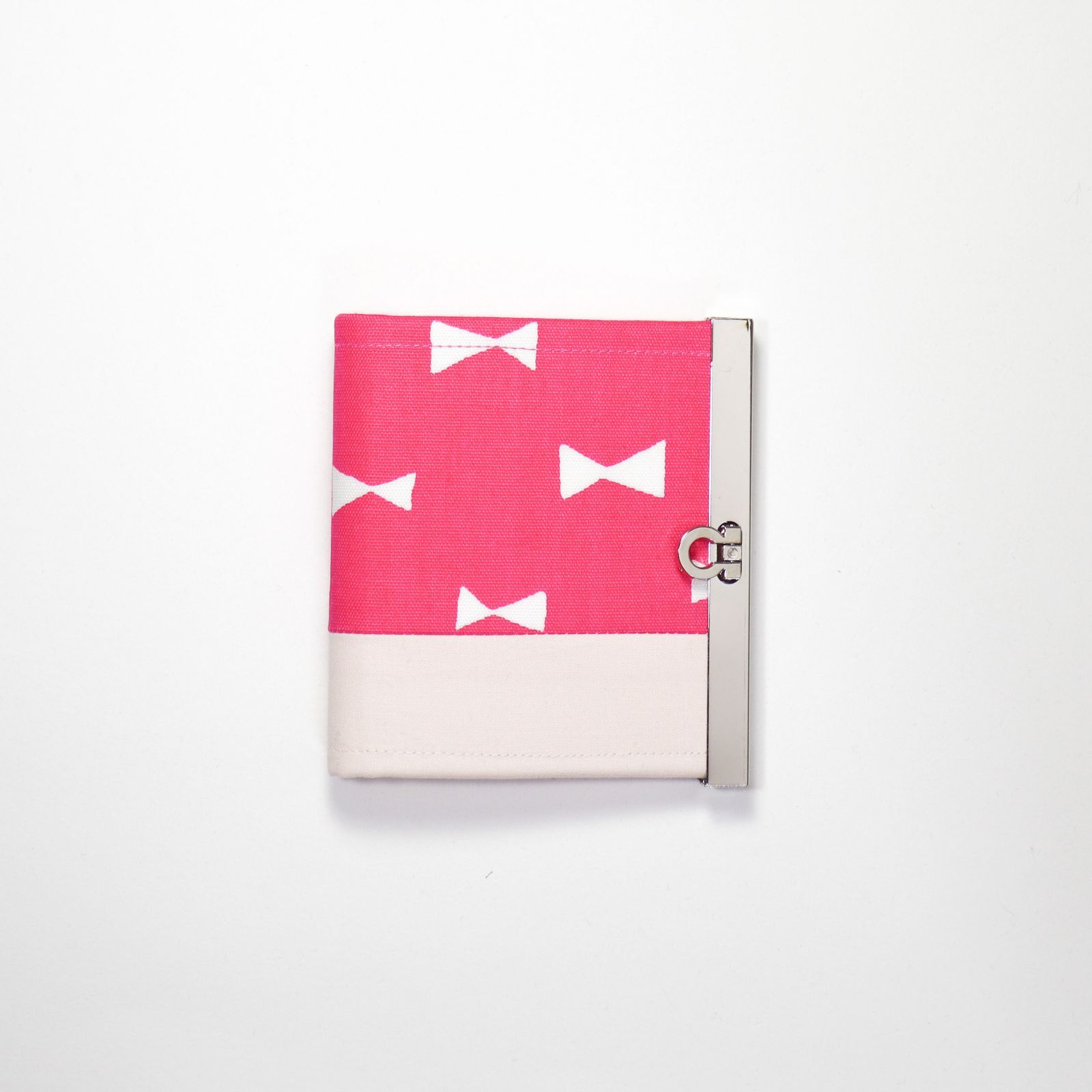 rib.P】コンパクト 色変更可 直線口金の二つ折り財布 北欧柄 ピンク