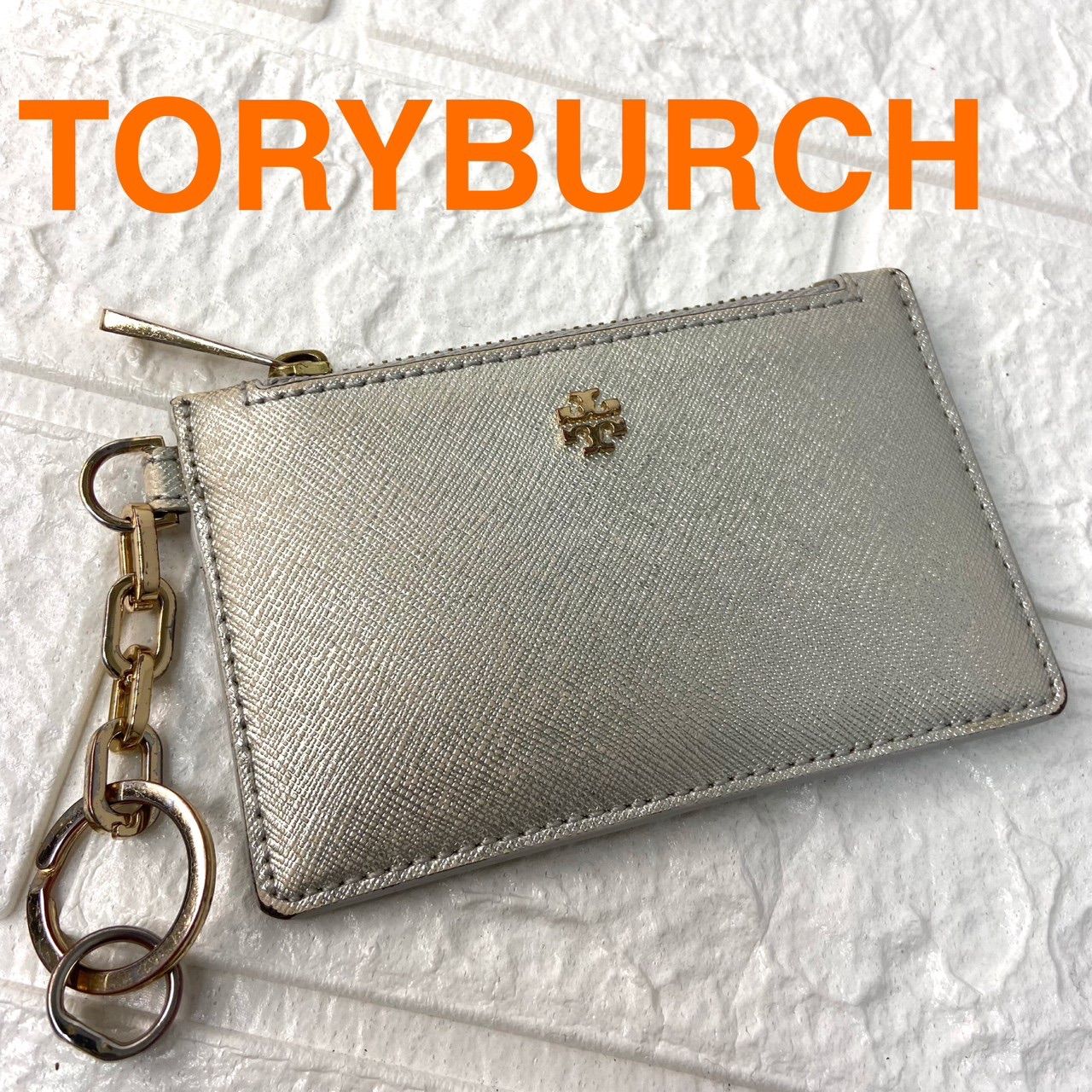 デザイン可愛い❣TORYBURCHトリーバーチカードケース定期入れ