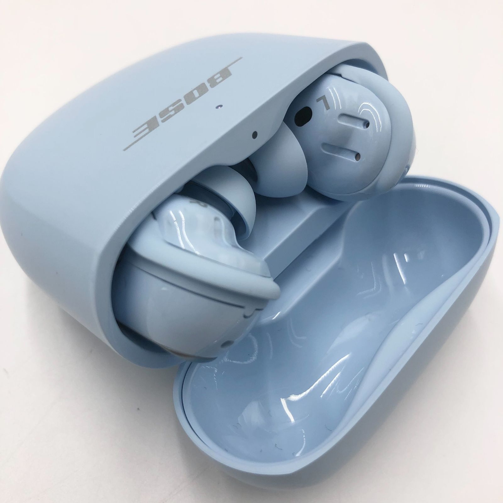 Bose QuietComfort Ultra Earbuds LE ノイズキャンセリング Bluetooth