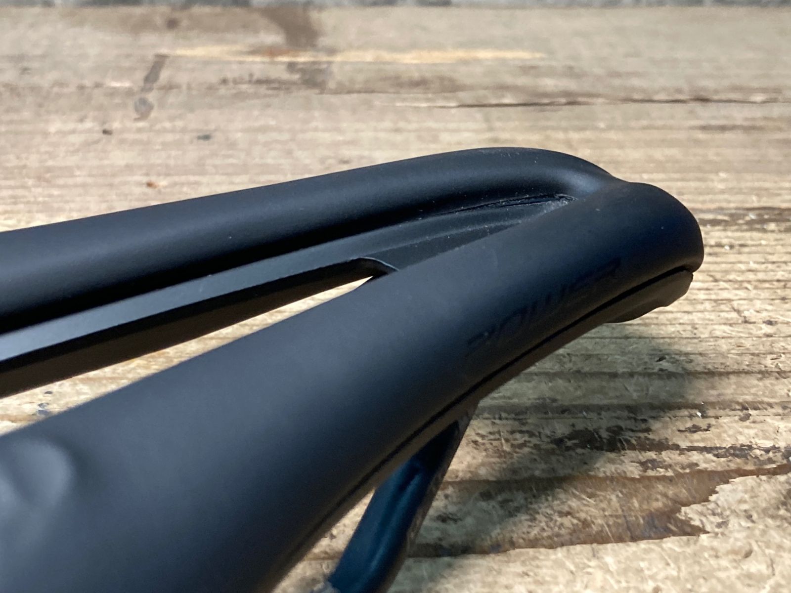 JM386 スペシャライズド SPECIALIZED POWER EXPERT MIRROR サドル 黒 130mm Hollow Ti レール BRIGHTFACE_UK