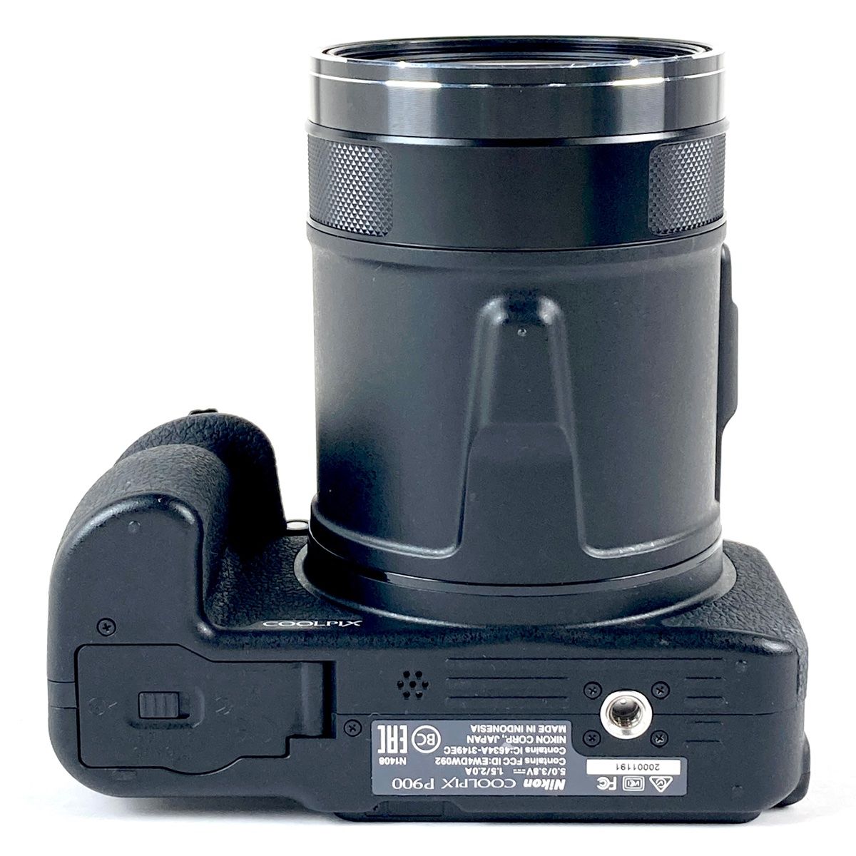 COOLPIX P900