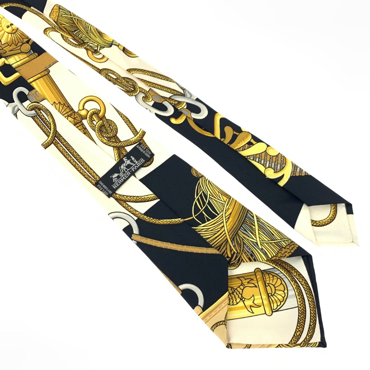 HERMES ネクタイ スカーフ柄 ブラック 美品 HERMES エルメス ネクタイ ブラック スカーフ柄 シルク100