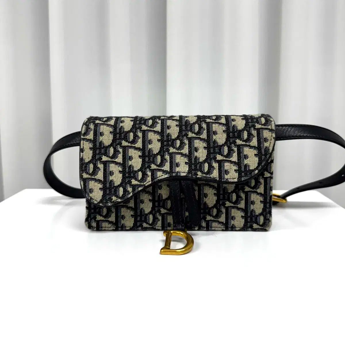 Dior ディオール サドルバッグ ベルトバッグ