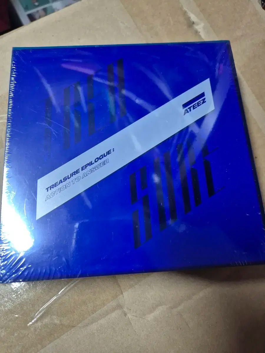 【雷市場（ポンジャン）商品韓国直送】 ATEEZ(エイティーズ・アチズ) （ treasure epilogue ） CD アルバム