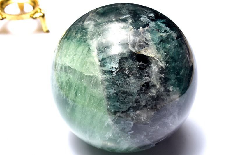 イエローパープルフローライト丸玉  スフィア　虹入り　蛍石　高透明　鉱物　原石 イエローパープルフローライト丸玉 スフィア 虹入り 蛍石 高透明 鉱物