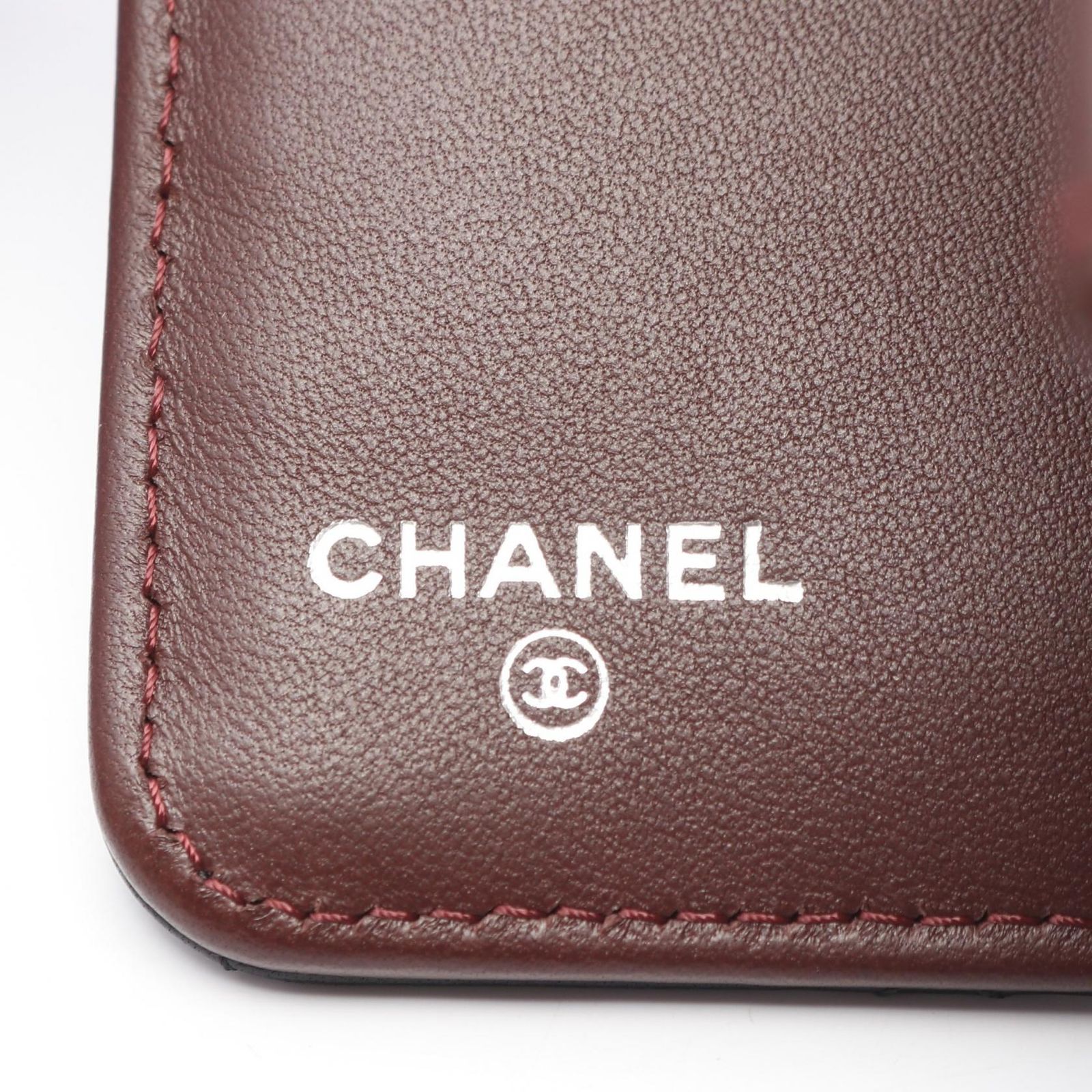 CHANEL シャネル