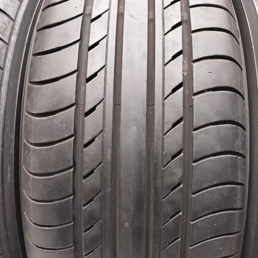 誉れ高い ◆本州 四国は ◆ 訳アリ ノーマル 4本 205 55R17 ヨコハマタイヤ ブルーアース E70 ’20年製 70〜75 記念品