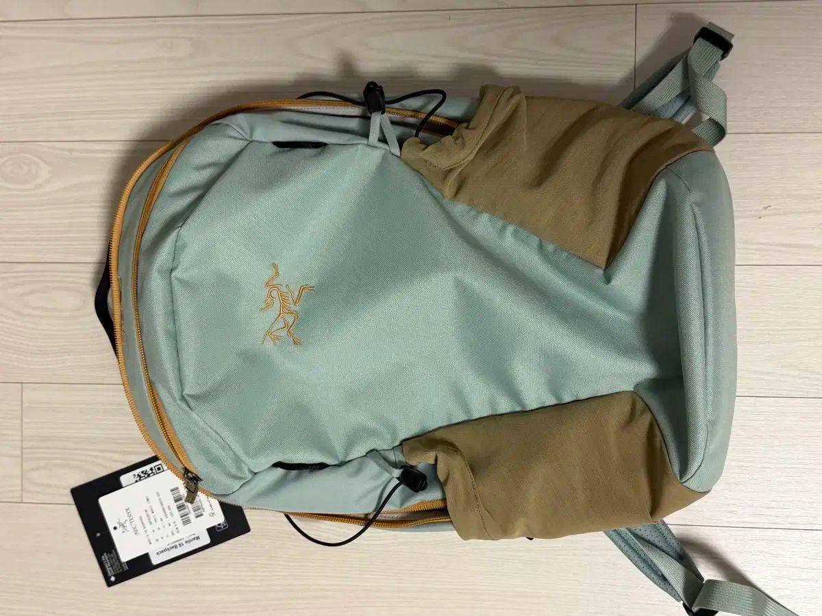 ARC TERYX アークテリクス Mantis マンティス 16 トレイ トレイ マジック マジック