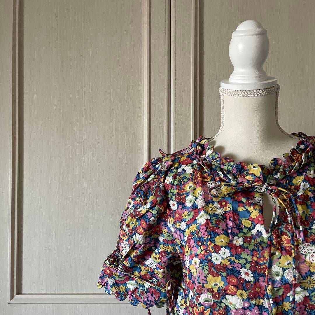 HORROR VACUI 花柄ブラウス