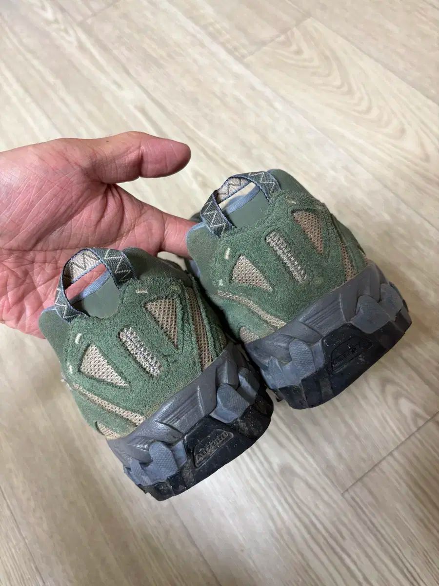 ニューバランス ML610T ディープ オリーブ グリーン OLIVEOS_COM_TR